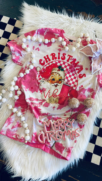 Christmas Vibes Tee