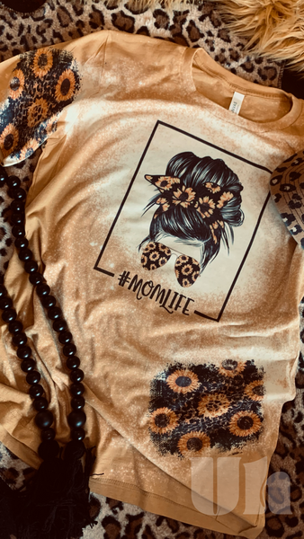 Mom Life Tee